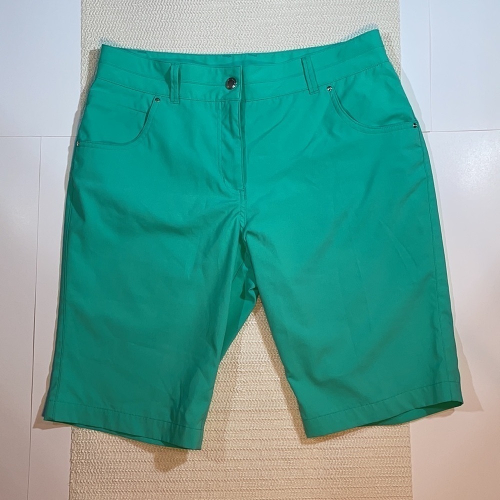 Nvo by Lancot Shorts Womens Size 10 Green Polyester Nylon Spandex Shorts Golf